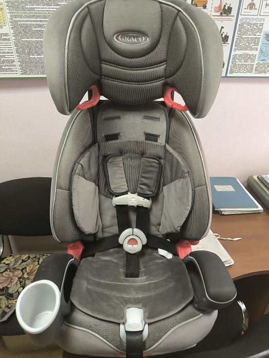 Дитяче автокрісло Graco