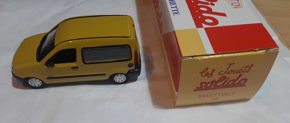 Miniatura Solido Renault Kangoo escala 1/43423916787697592321