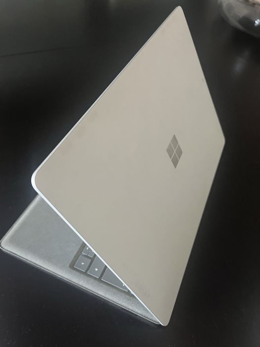 Surface 2 Laptop Microsoft