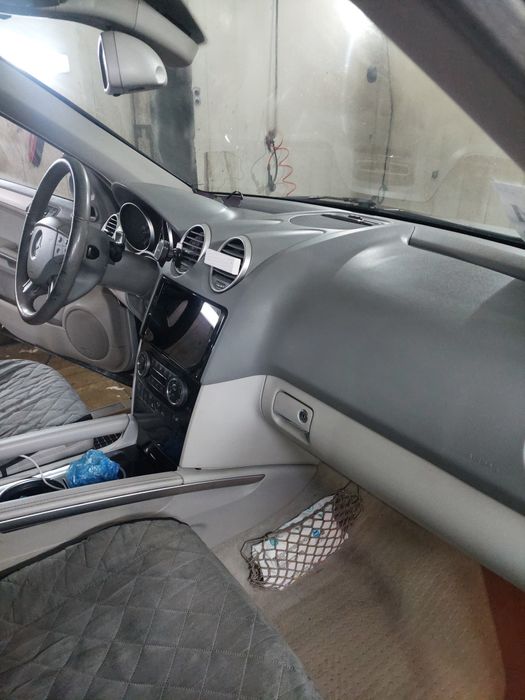 Продам мерседес ML350