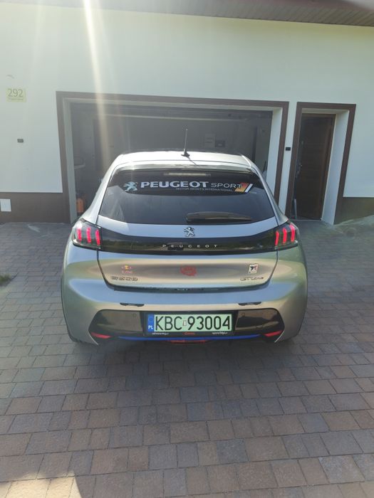 Peugeot e- 208gt