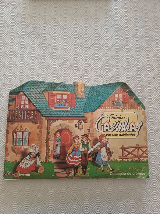 Caderneta antiga completa