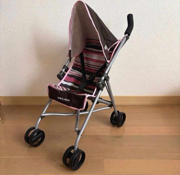 2 Carrinho de Boneca Maclaren