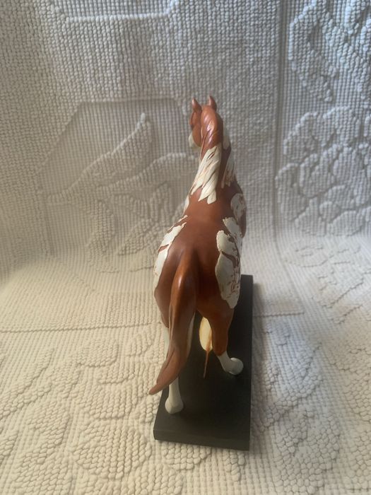 Trail of Sacred Ponies - Peça unica