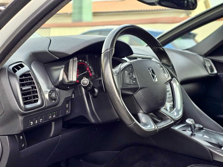 CITROEN DS5 HÍBRIDO SPORTCHIC 2.0HDI 200CV (FULL EXTRAS)