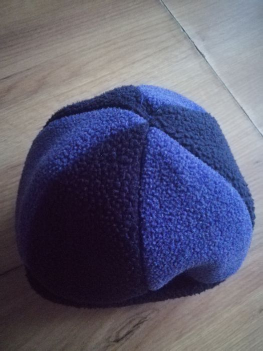 Czapka polarowa - stan bardzo dobry