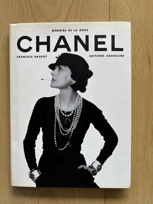 Livro “Chanel” por François Baudot