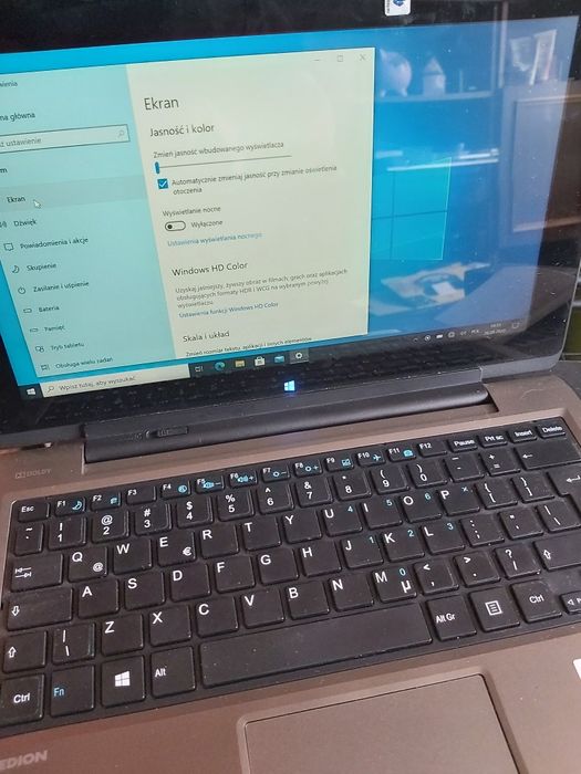 Laptop 2w1 Medion