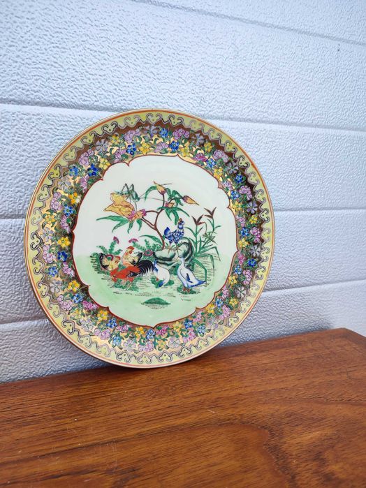 Porcelanowy talerz dekoracyjny - ozdobny - ręcznie malowany - W
