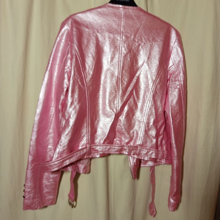 Nowa ramoneska kurtka różowa z ćwiekami Softy Outwear collection