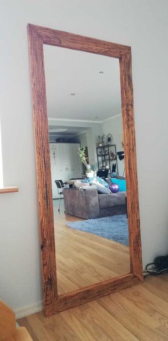 Lustro na wymiar w drewnianej ramie