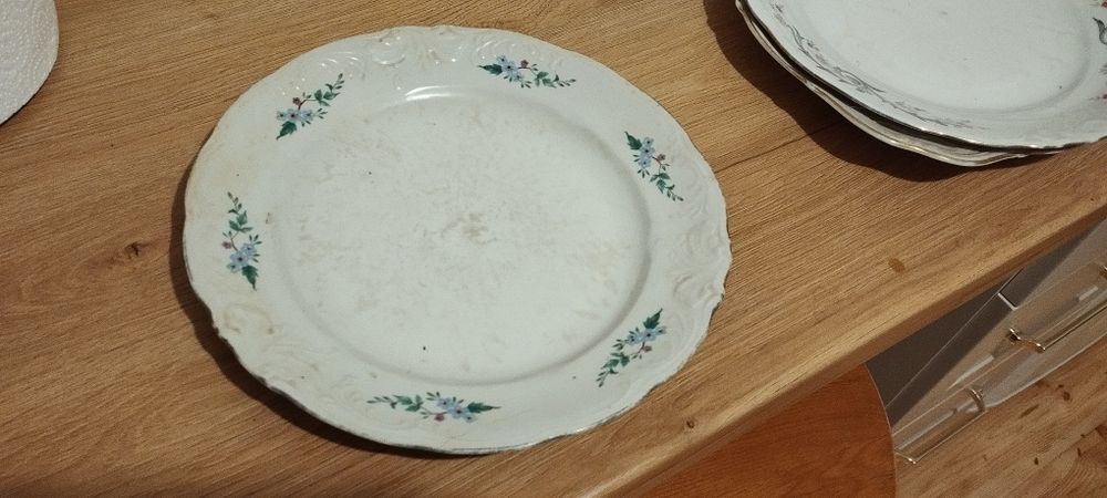 Talerze PRL porcelana Wałbrzych