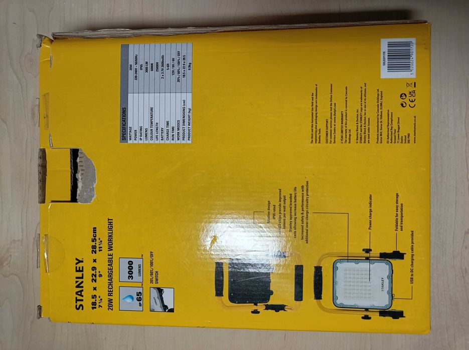 Lampa Robocza LED Stanley 20W 3000lm – Akumulatorowa, IP65 LR/01