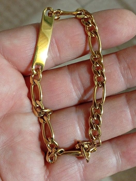 Pulseira em Metal Dourado
