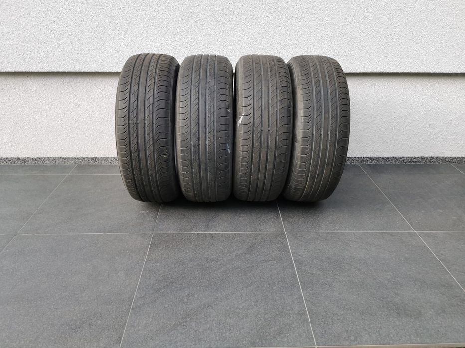 Opony DUNLOP 235/60/18