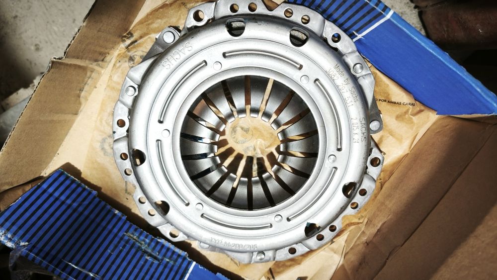 Комплект зчеплення Sachs