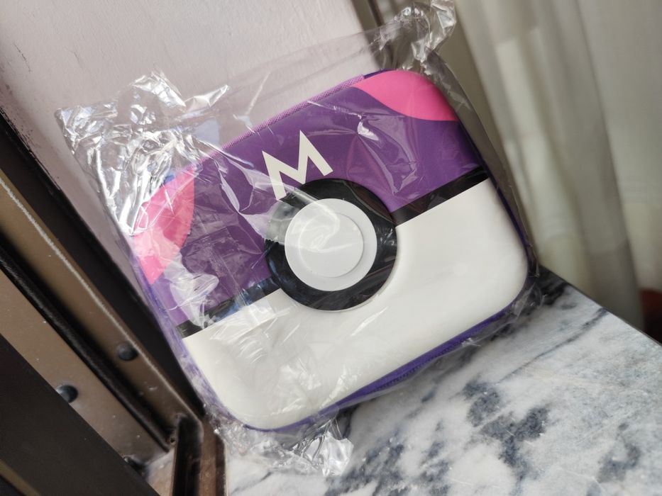 Case rígida para cartas pokémon