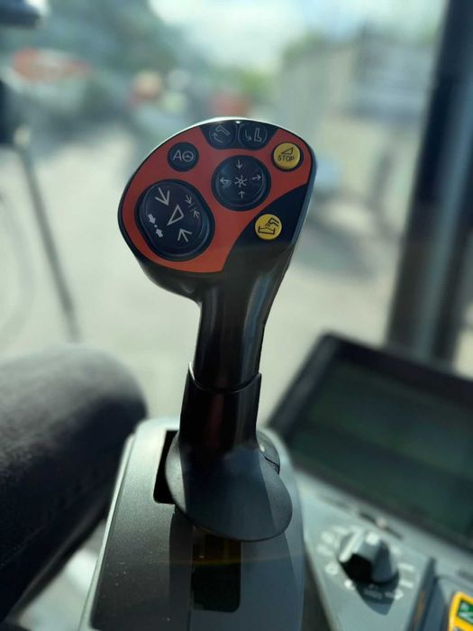 комбайн Claas Lexion560 2007року