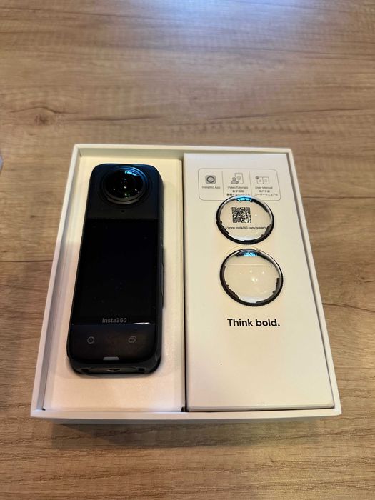 Kamera Insta 360 x4