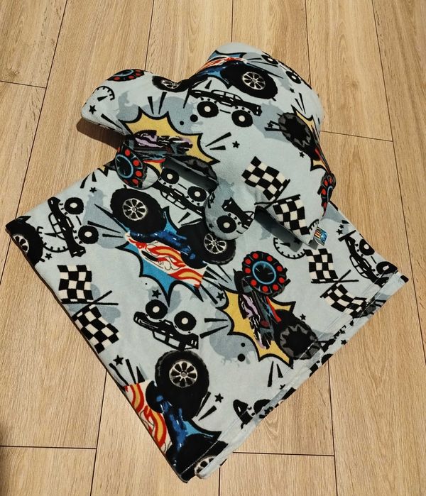 HotWheels zestaw z kocykiem