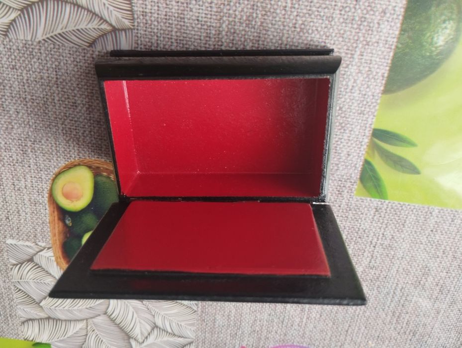 Шкатулка декоративная