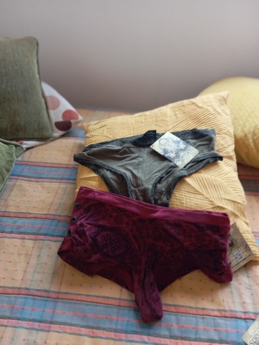 Roupa Interior e de banho Nomads