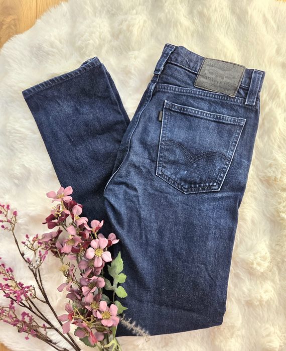 Levi's 505 jeansy męskie W30 L34 S M ciemne granatowe proste Casual