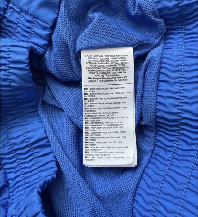 вітрівка Nike original на вік 10-12 років