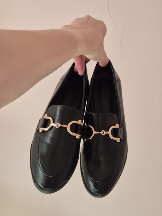 Лофери жіночі reserved