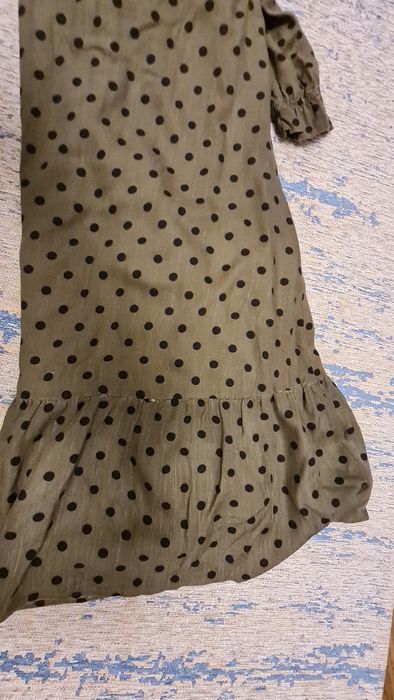 Zara sukienka khaki w groszki, boho. Wiskoza