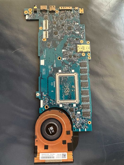 Vende-se motherboard completa