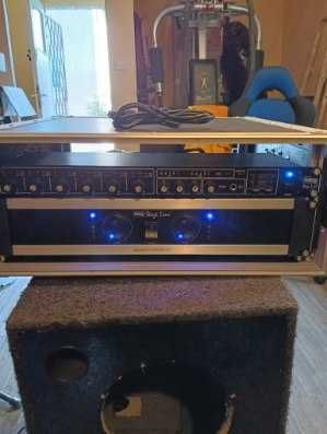 Zestaw wzmacniacz mikser skrzynia transportowa