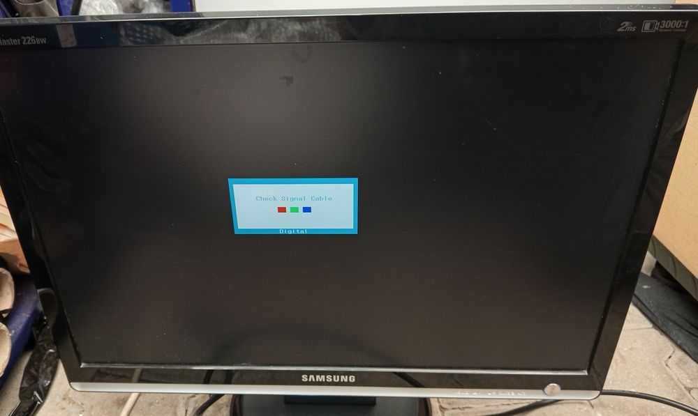 Monitor Samsung 226BW sprawny 
N
