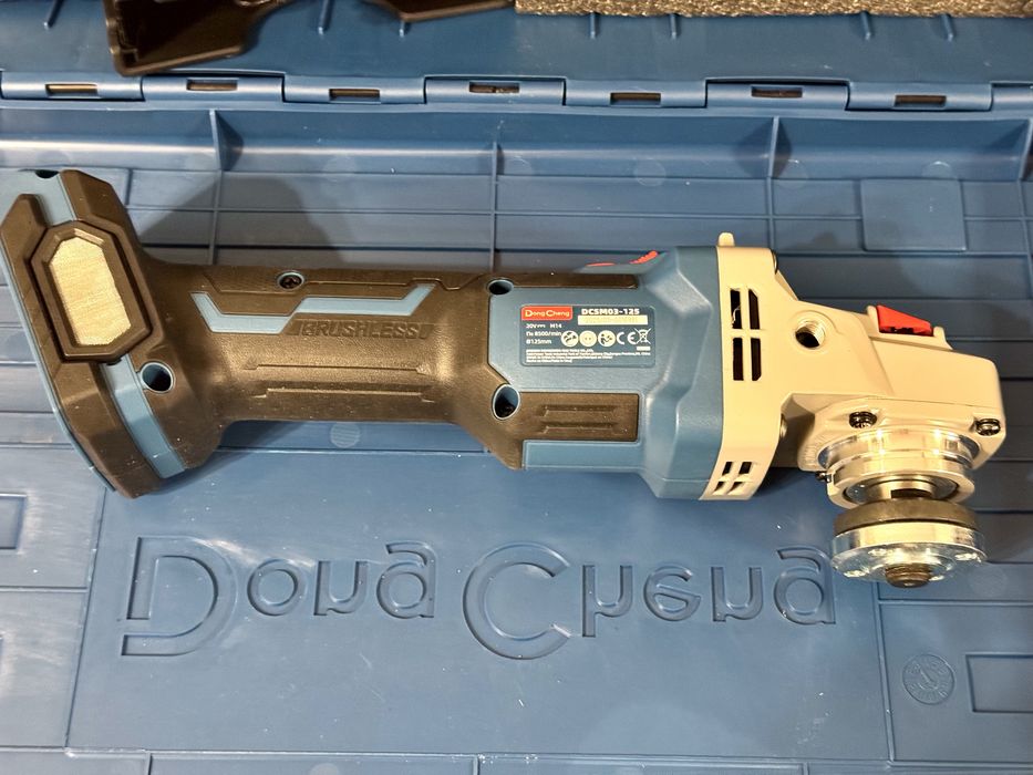 Нова Акумуляторна кутова шліфувальна машина Dong Cheng DCSM03-125 (DM-DE01)