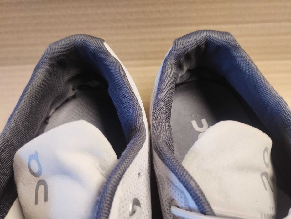 Buty do biegania biegowe ON Running Cloud 5 roz 46