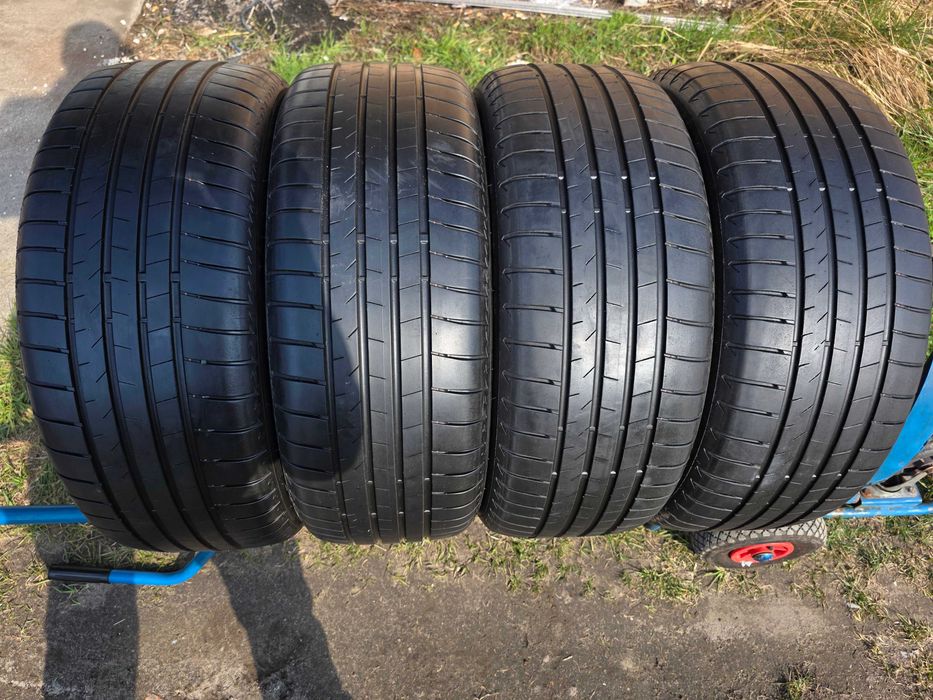 Opony letnie klasy premium BRIDGESTONE 235/50/19 2022 r.