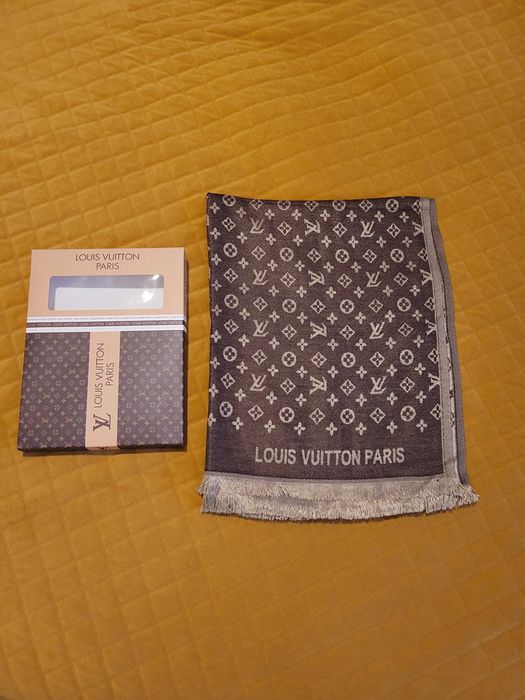 Szalik damski kaszmirowy brązowy dwustronny LV