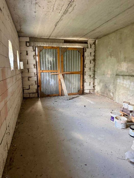 Продаж просторого будинку, Руська Поляна.