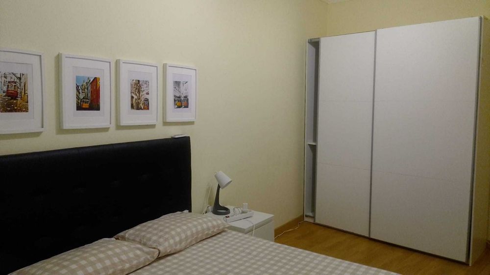 Amora, quarto duplo espaçoso
