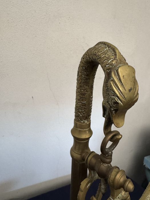 Balança Antiga de Metal  (ver fotografias)