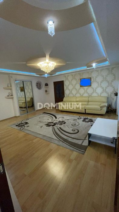 Готова квартира з ремонтом у центрі Виноградова