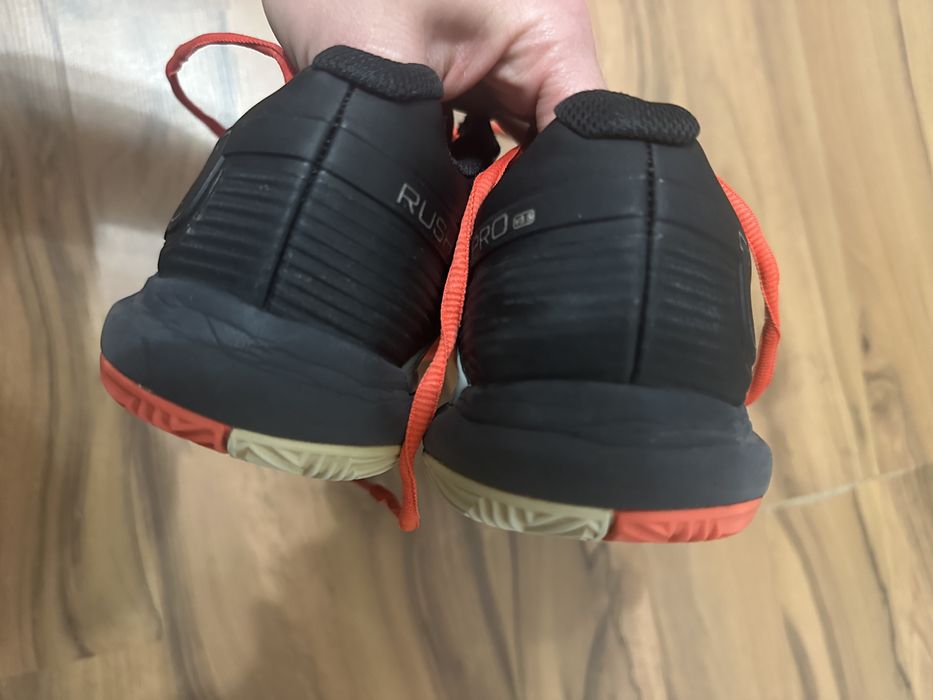 Wilson тенісні кросівки