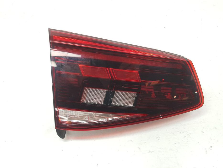 Farolim Traseiro Esquerdo Interior Volkswagen Passat Variant Cb5