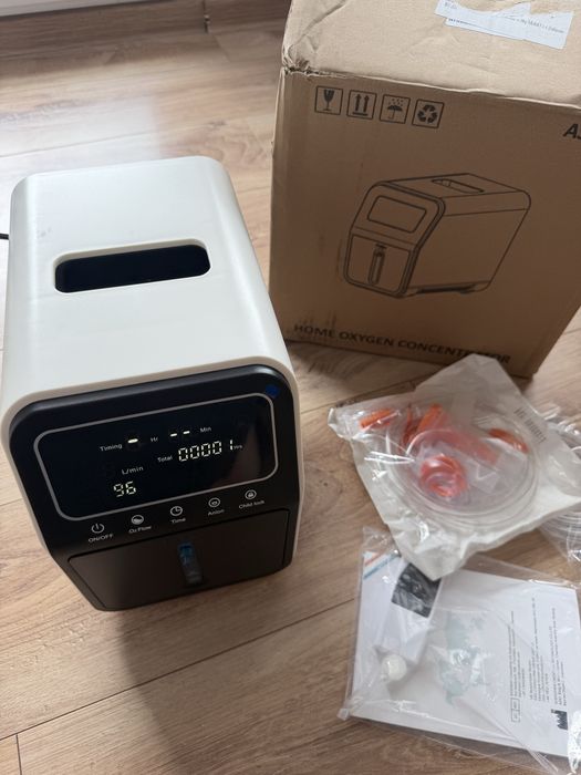 koncentrator tlenu Creliver AST-806, model zaprojektowany do użytku domowego
