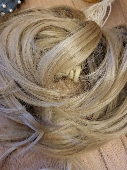 Doczepy blond nowe