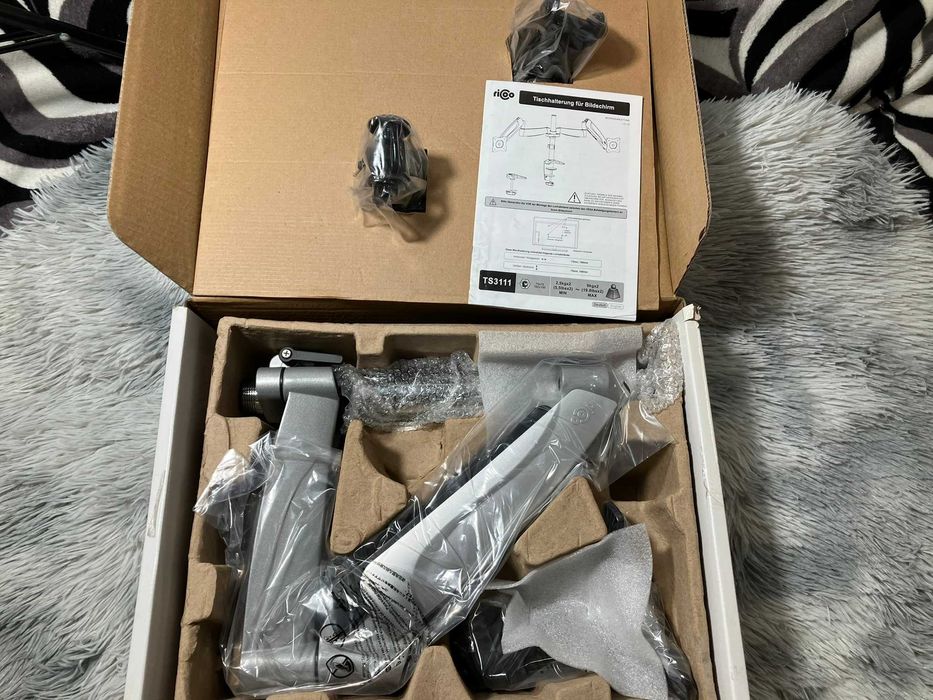 Тримач для двох моніторів Ricoo TS3111 з газовими пружинами