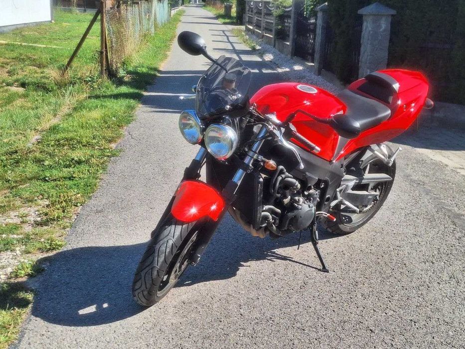 Triumph daytona 600 urban
