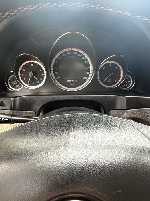 Mercedes-Benz  2,2CDI 2010год IDEAL