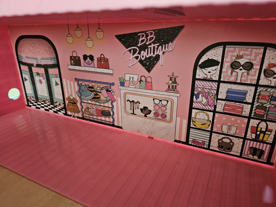 ‼️Продам ляльки  LOl  є 20штук ОРИГІНАЛЬНІ   і є будиночок подіумо