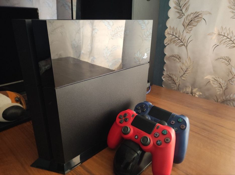 Playstation 4 fat